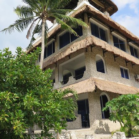 The Wild Orchid Resort - Moalboal Bagian luar foto