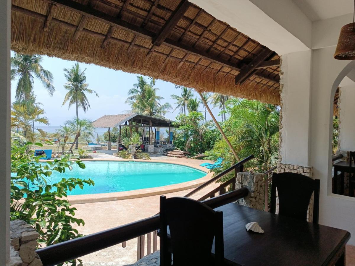 The Wild Orchid Resort - Moalboal Bagian luar foto
