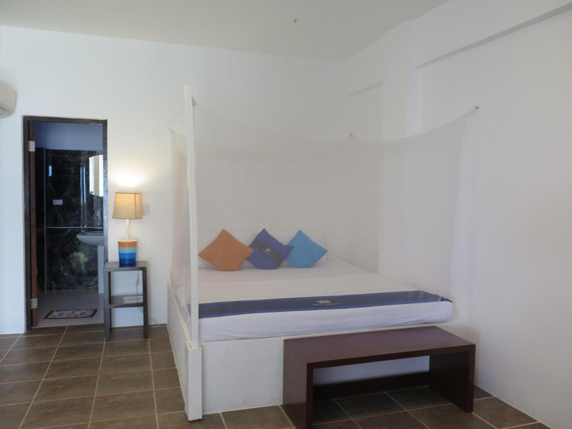 The Wild Orchid Resort - Moalboal Bagian luar foto